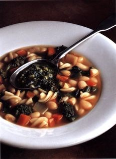 Minestrone with pesto