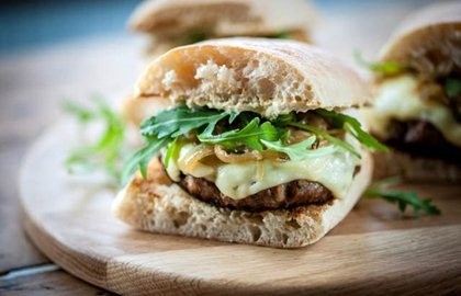 Mini beef and hummus burgers