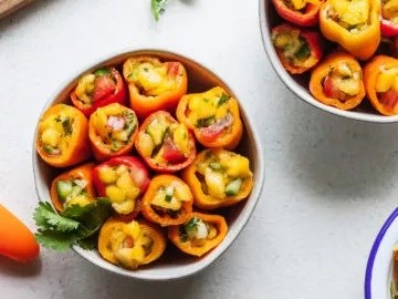 Mini bell pepper poppers