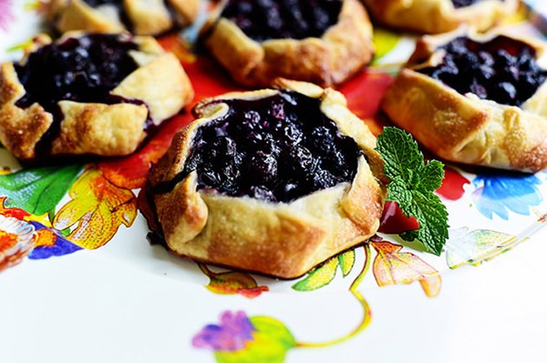 Mini blueberry galettes