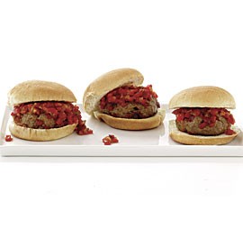 Mini burgers with roasted red pepper relish