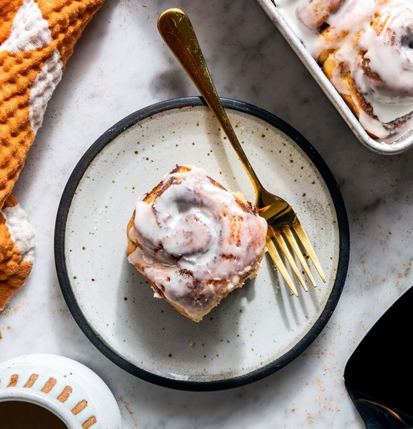 Mini cardamom cinnamon rolls