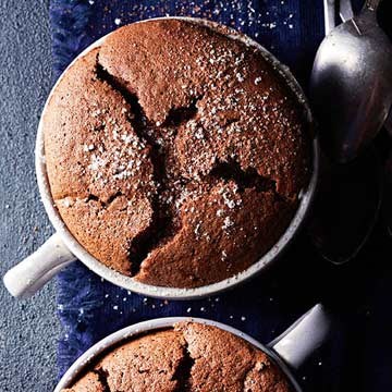 Mini chocolate soufflés