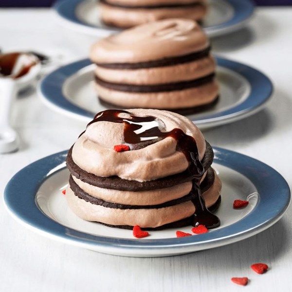 Mini chocolate wafer cakes
