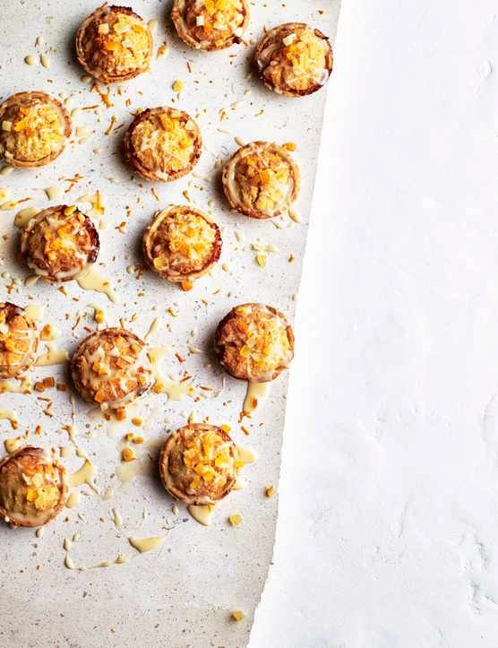 Mini clementine Bakewells