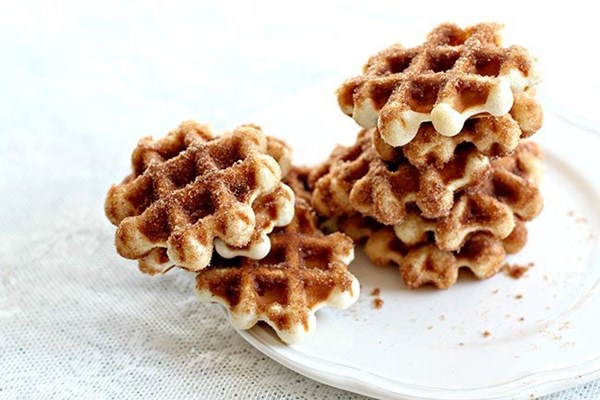 Mini doughnut waffles