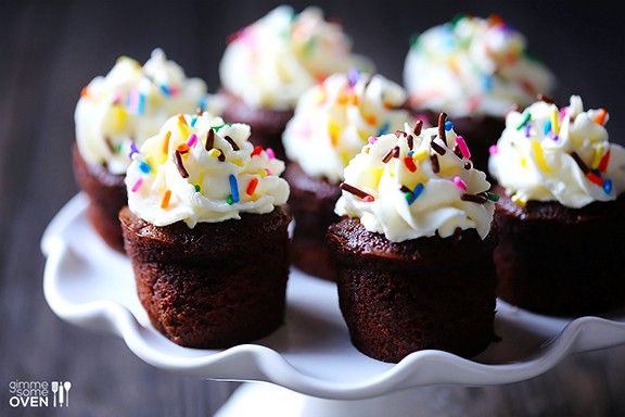 Mini flourless chocolate cakes