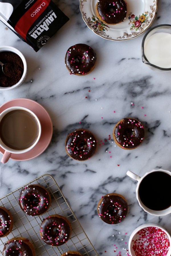 Mini jam-swirled baked donuts