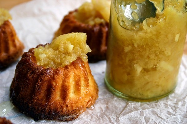 Mini lemon bundt cakes with pineapple, lemongrass and ginger jam