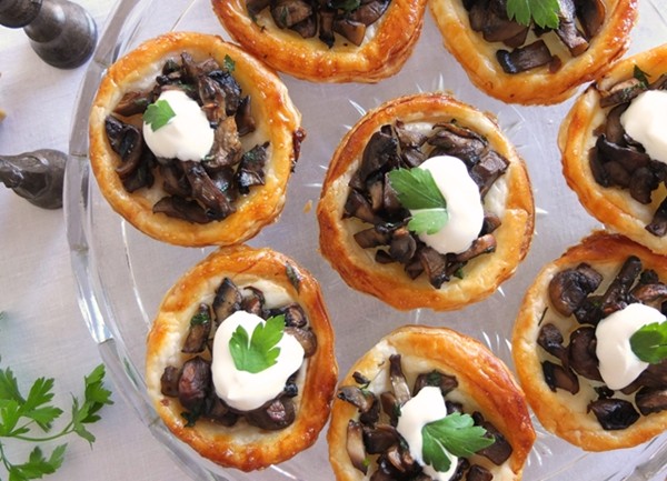 Mini mushroom tartlets