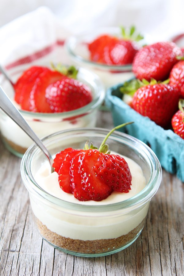 Mini no-bake cheesecakes