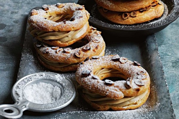 Mini Paris-Brests with praline cream