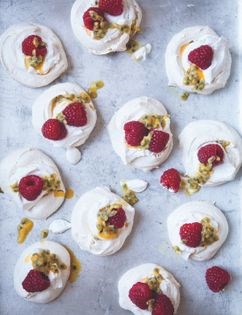Mini passion fruit Pavlovas
