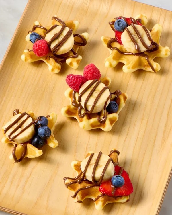 Mini peanut chocolate waffle bites