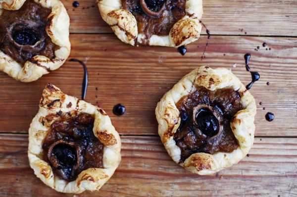 Mini pissaladières
