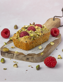Mini pistachio and raspberry loaves