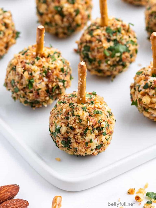 Mini pizza cheeseballs