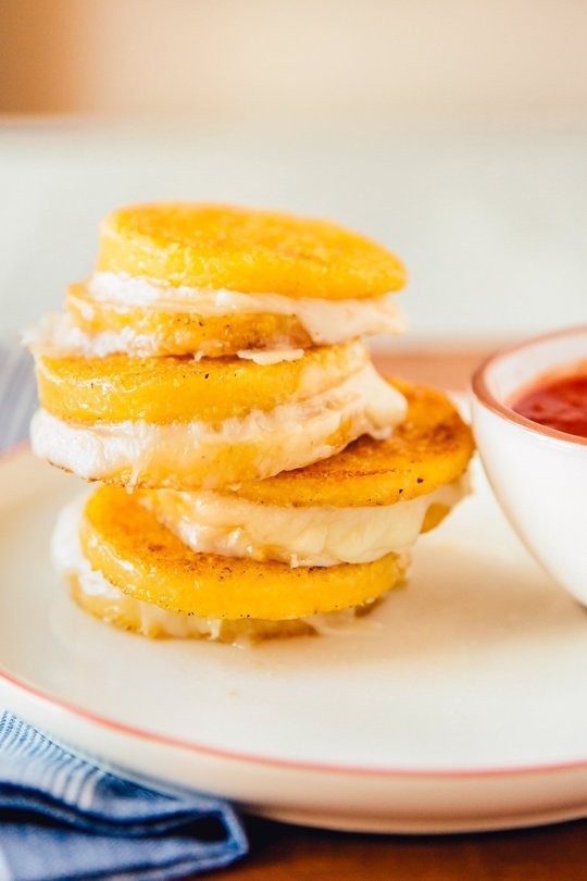 Mini polenta grilled cheese bites with marinara
