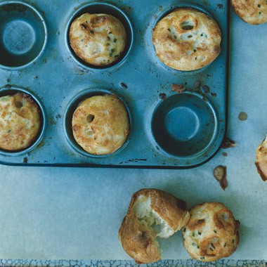Mini provolone popovers