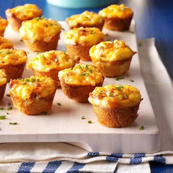 Mini sausage quiches