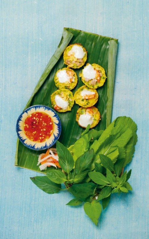 Mini savoury pancakes (Bánh khọt)