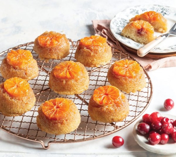 Mini upside-down orange-cranberry cakes