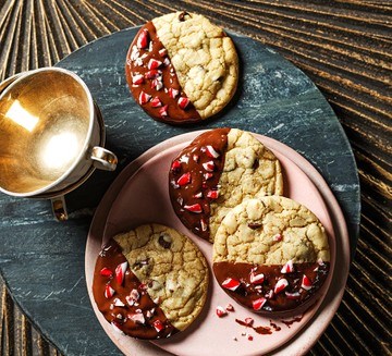 Mint chocolate chip cookies