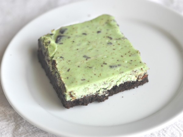 Mint chocolate chunk cheesecake bars