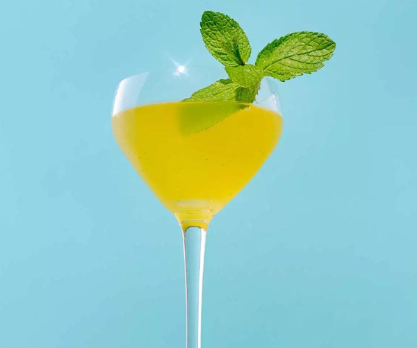 Mint-leaf daiquiri