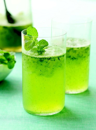 Mint lemonade