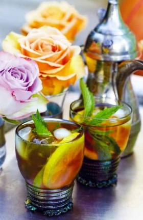 Mint tea cocktail