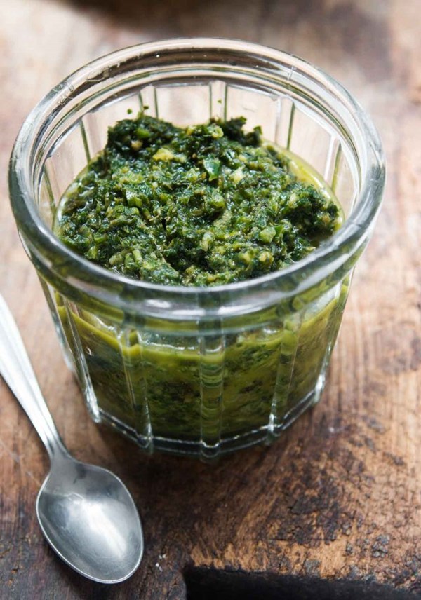 Mint zhoug