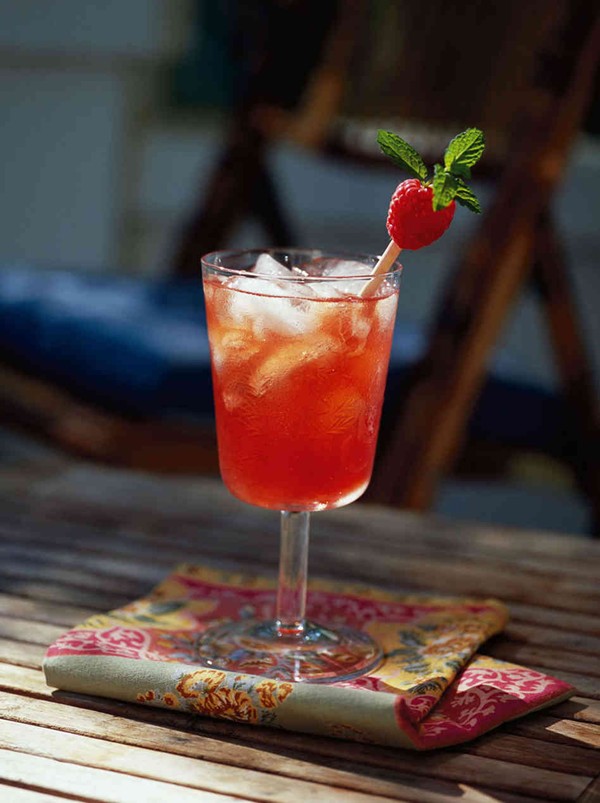Minted raspberry iced tea