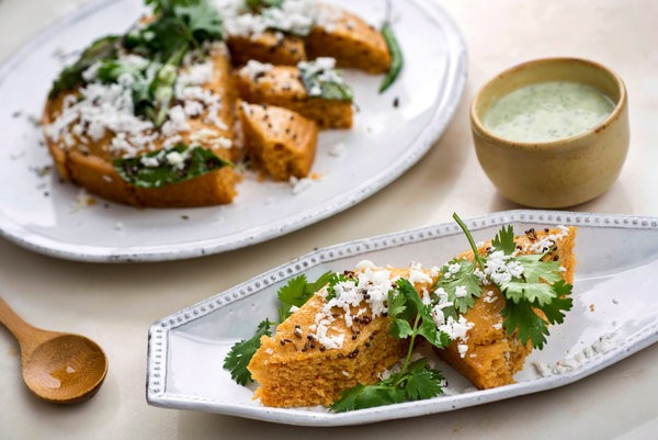 Minty yogurt chutney