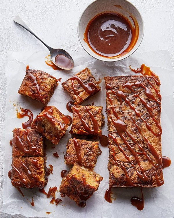 Miso caramel blondies 