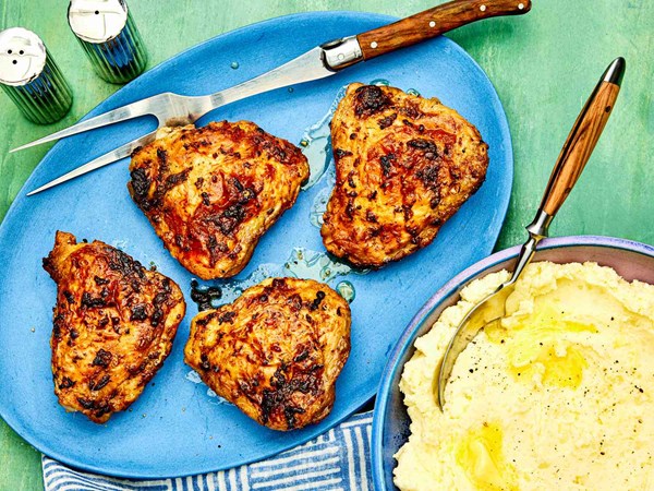 Miso-ginger air-fryer chicken thighs