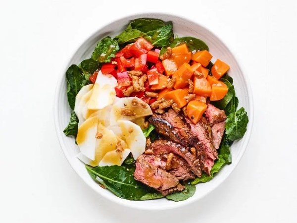 Miso steak salad with sweet potatoes 