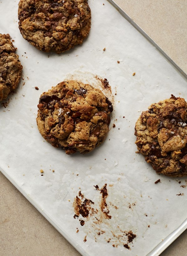 Miso walnut double-thick chocolate-chip cookies