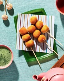Mitarashi dango