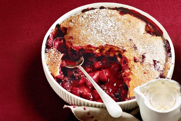 Mixed apple & berry sponge pudding