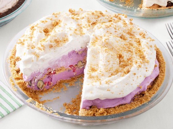 Mixed berry ice cream pie