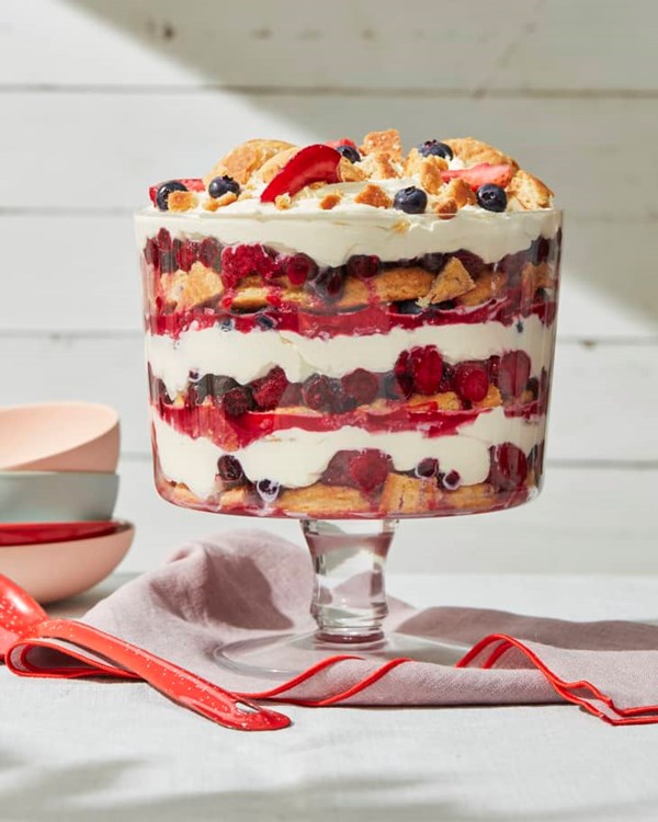 Mixed berry shortcake trifle