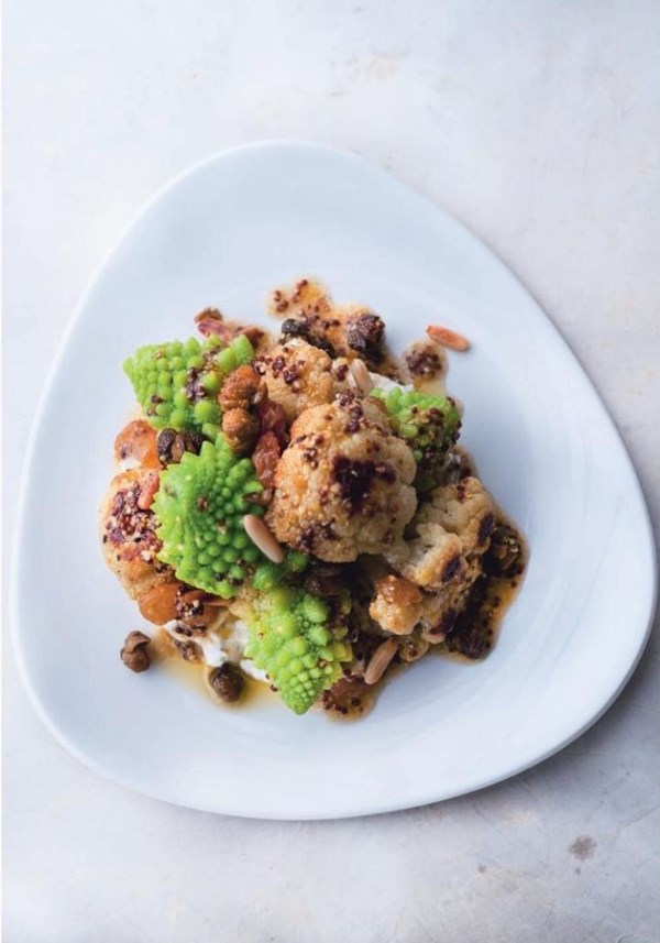 Mixed cauliflowers with golden raisins, ricotta and capers