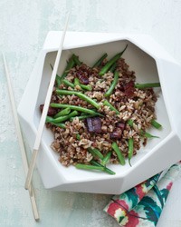 Mixed grains with green beans and crispy bacon
