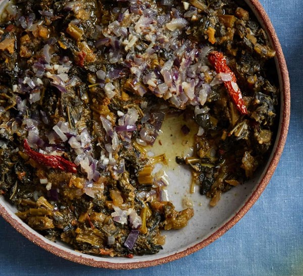 Mixed greens saag