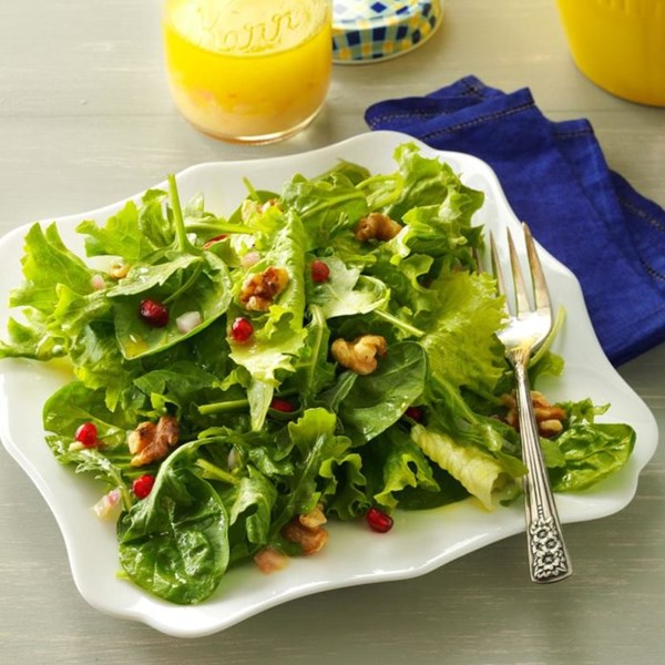 Mixed greens with lemon Champagne vinaigrette
