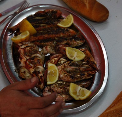 Mixed grilled seafood (Pesce grigliata)