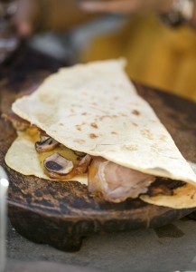 Mixed mushroom and smoked cheese piadine