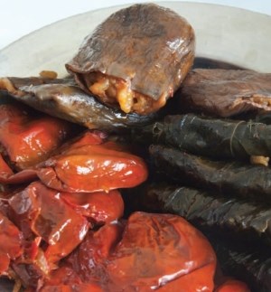 Mixed stuffed vegetables with meat (Nakişli dolma / Karişik dolma)