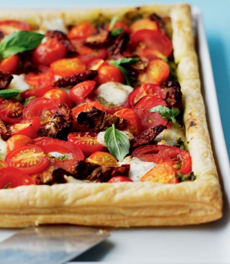 Mixed tomato puff tart